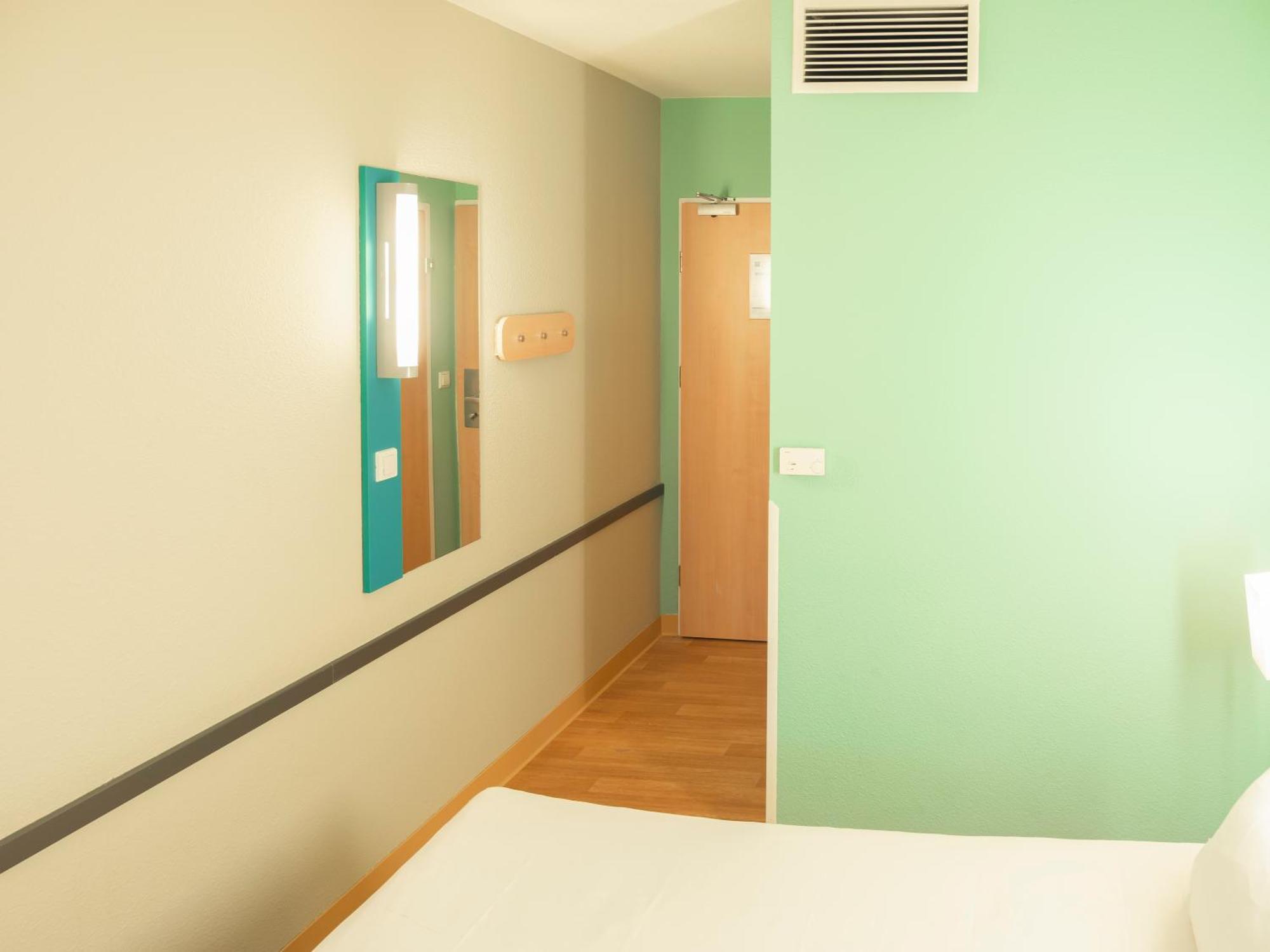Ibis Budget Krakow Bronowice 外观 照片